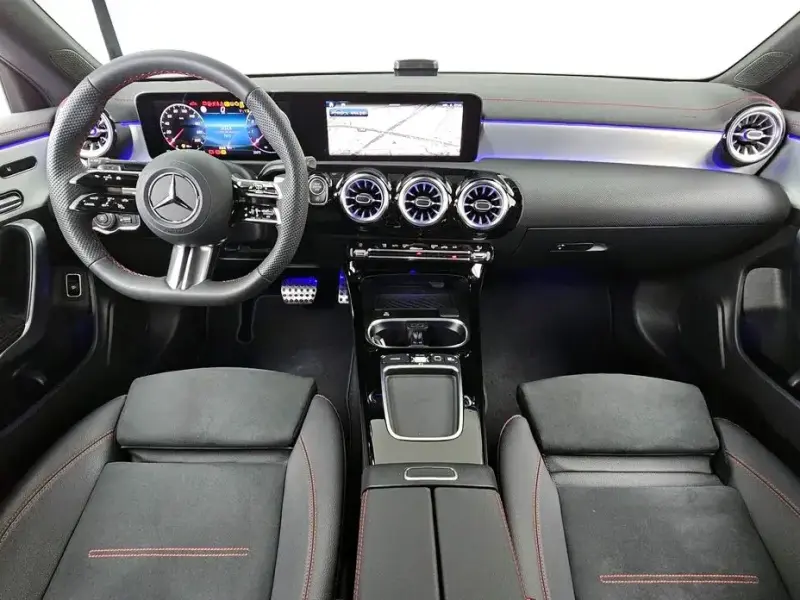 2026 Mercedes-Benz CLA с пробегом 7 072 км