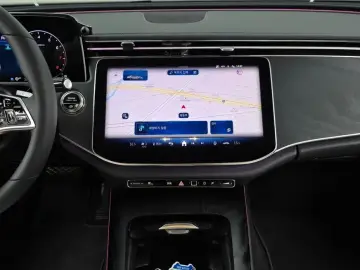 2025 Mercedes-Benz E-Класс с пробегом 3 860 км
