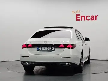 2024 Mercedes-Benz E-Класс с пробегом 17 745 км