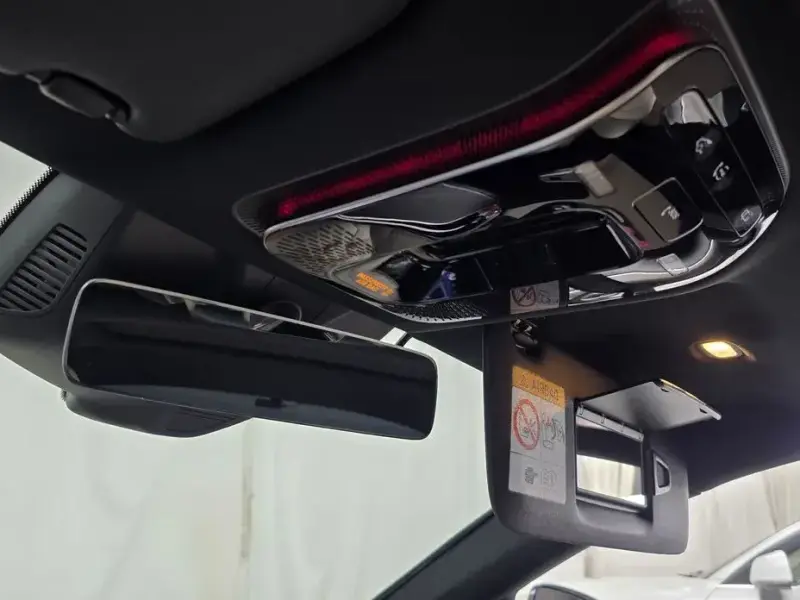 2025 Mercedes-Benz E-Класс с пробегом 3 860 км
