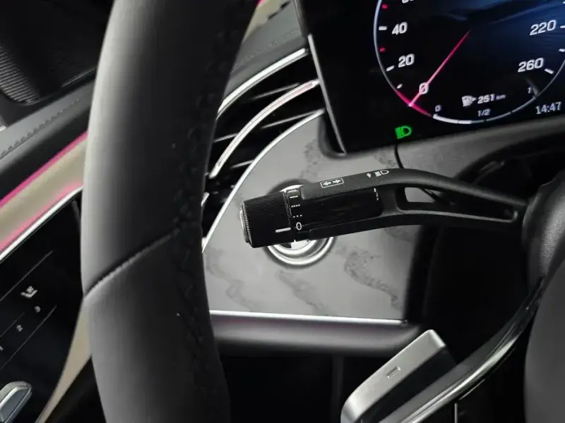 2025 Mercedes-Benz E-Класс с пробегом 3 860 км