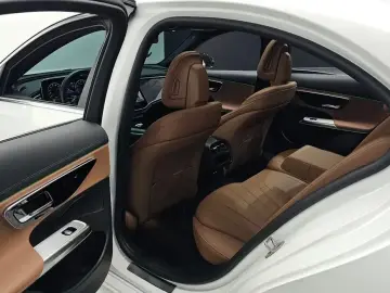 2024 Mercedes-Benz E-Класс с пробегом 17 745 км