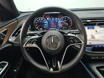 2024 Mercedes-Benz E-Класс с пробегом 17 745 км