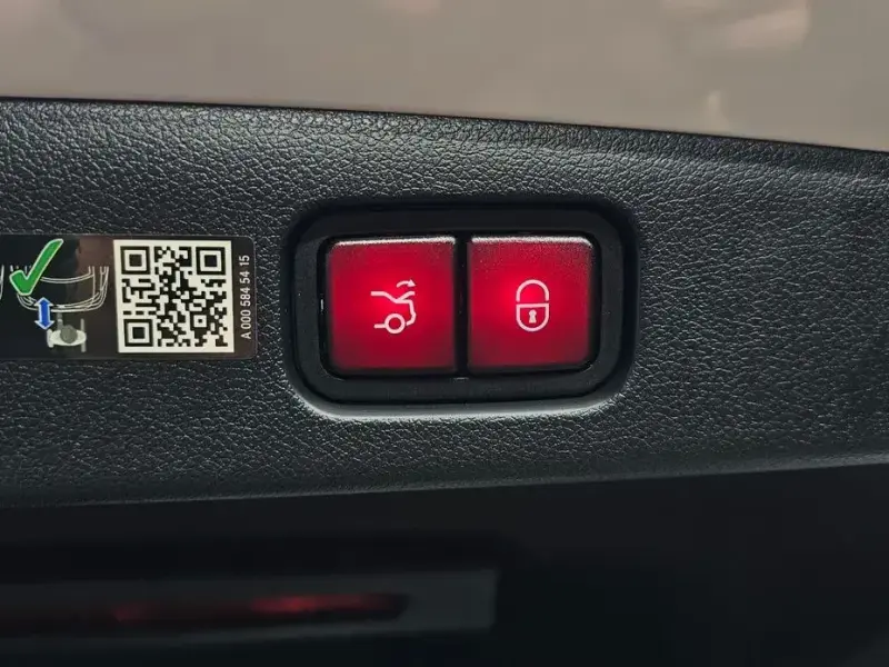 2024 Mercedes-Benz E-Класс с пробегом 17 745 км