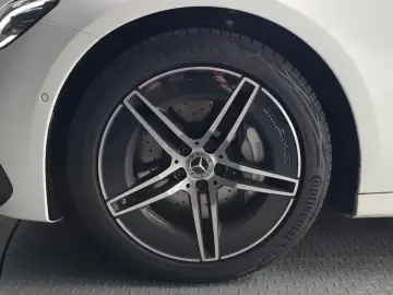 2026 Mercedes-Benz E-Класс с пробегом 5 351 км