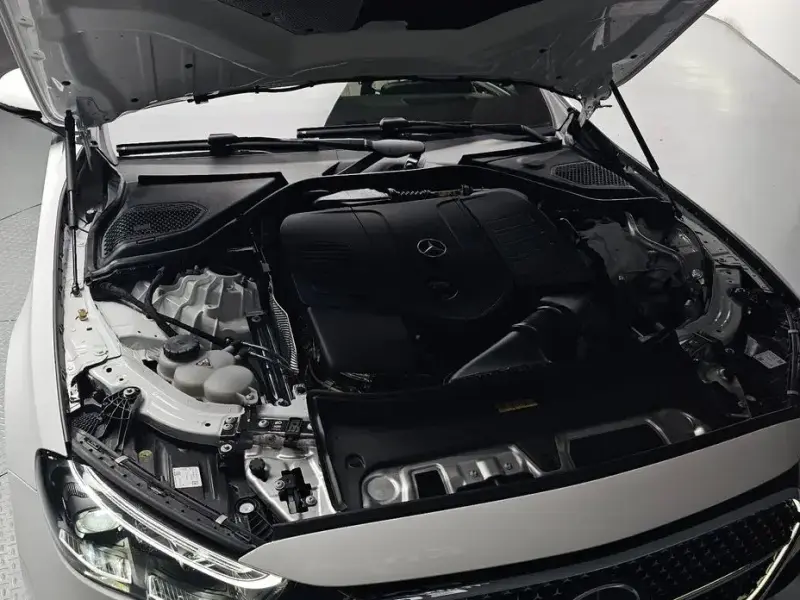2026 Mercedes-Benz E-Класс с пробегом 5 351 км