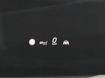 2026 Mercedes-Benz E-Класс с пробегом 5 351 км