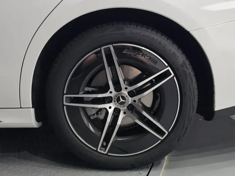 2026 Mercedes-Benz E-Класс с пробегом 5 351 км
