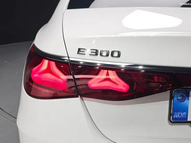 2026 Mercedes-Benz E-Класс с пробегом 5 351 км