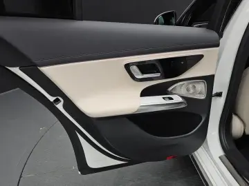 2026 Mercedes-Benz E-Класс с пробегом 5 351 км