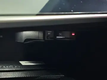 2026 Mercedes-Benz E-Класс с пробегом 5 351 км