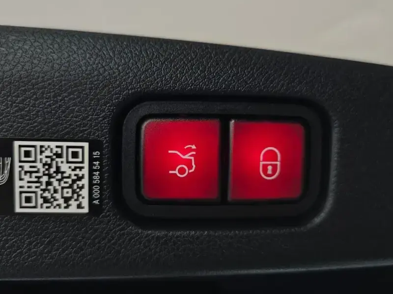 2026 Mercedes-Benz E-Класс с пробегом 5 351 км
