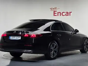 2024 Mercedes-Benz E-Класс с пробегом 33 902 км