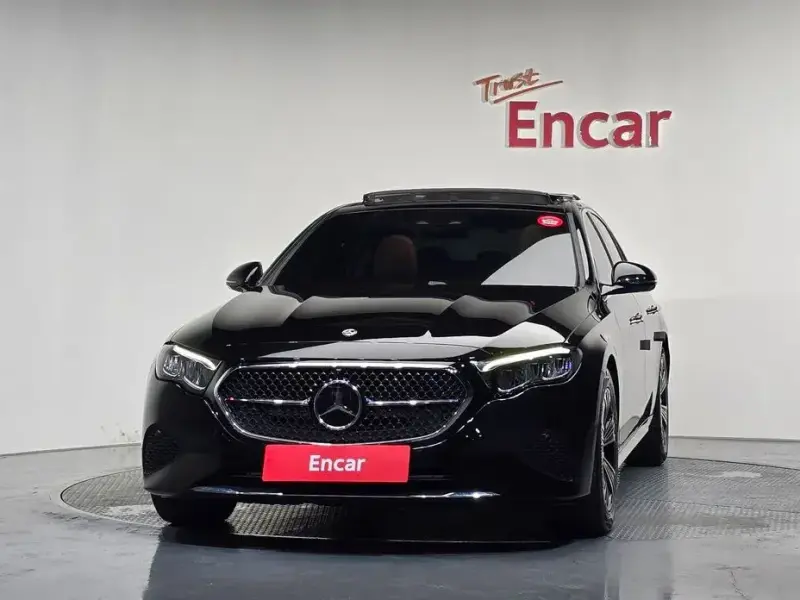 2024 Mercedes-Benz E-Класс с пробегом 33 902 км