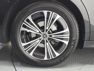 2024 Mercedes-Benz E-Класс с пробегом 33 902 км