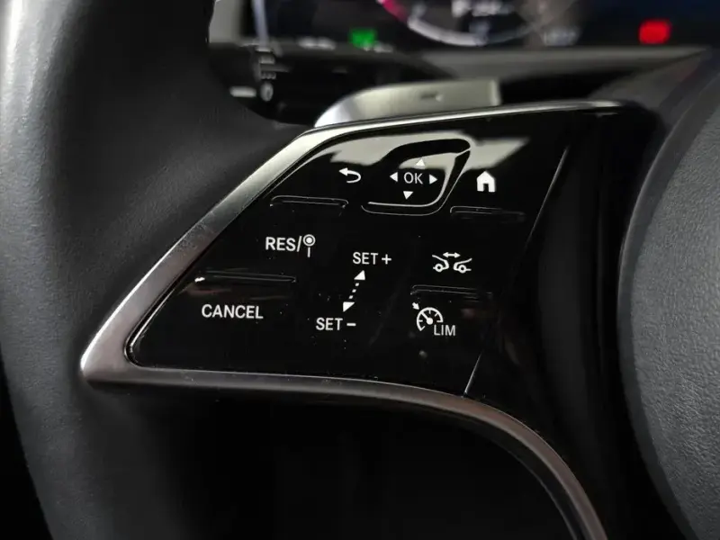 2024 Mercedes-Benz E-Класс с пробегом 33 902 км