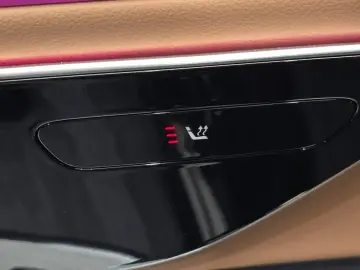 2024 Mercedes-Benz E-Класс с пробегом 33 902 км