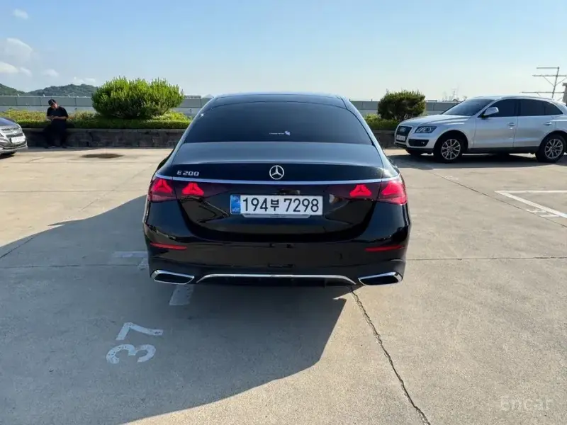 2026 Mercedes-Benz E-Класс с пробегом 5 168 км