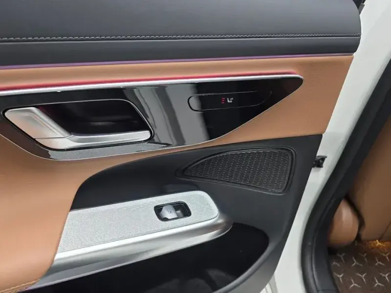 2025 Mercedes-Benz E-Класс с пробегом 16 236 км