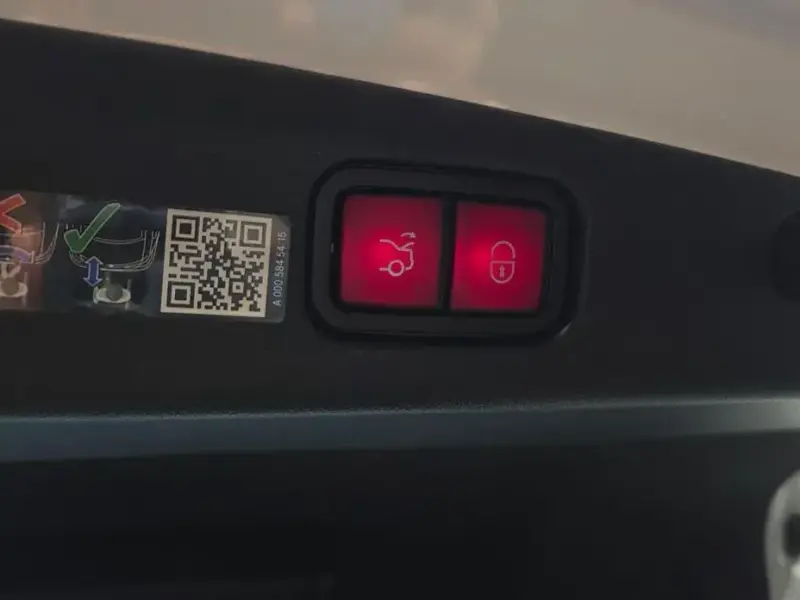 2025 Mercedes-Benz E-Класс с пробегом 16 236 км