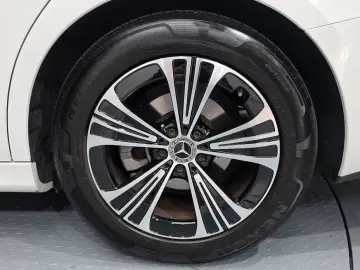 2024 Mercedes-Benz E-Класс с пробегом 23 042 км