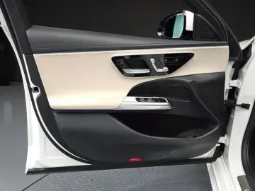 2024 Mercedes-Benz E-Класс с пробегом 23 042 км