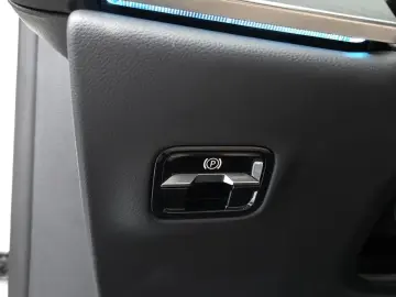 2024 Mercedes-Benz E-Класс с пробегом 23 042 км