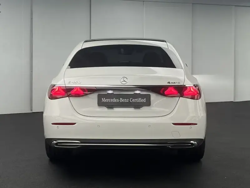 2026 Mercedes-Benz E-Класс с пробегом 3 227 км