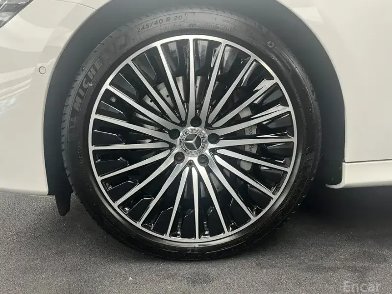 2026 Mercedes-Benz E-Класс с пробегом 3 227 км