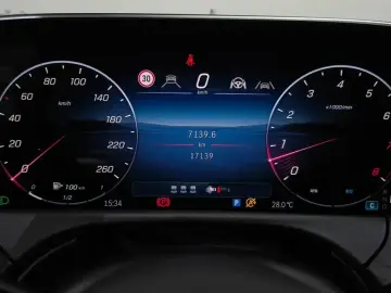 2024 Mercedes-Benz E-Класс с пробегом 17 139 км
