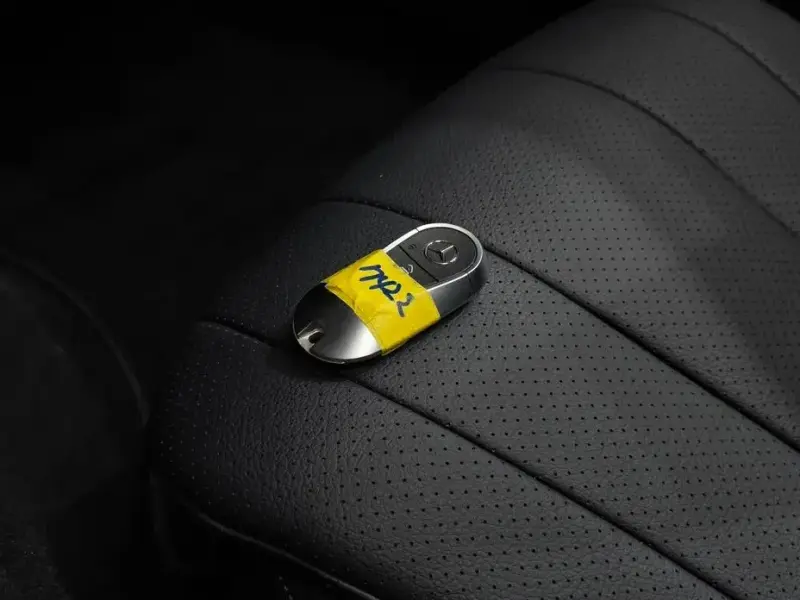 2024 Mercedes-Benz E-Класс с пробегом 17 139 км