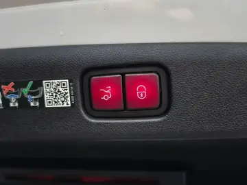 2024 Mercedes-Benz E-Класс с пробегом 17 139 км
