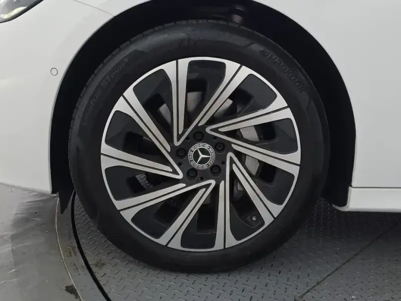 2024 Mercedes-Benz E-Класс с пробегом 11 563 км