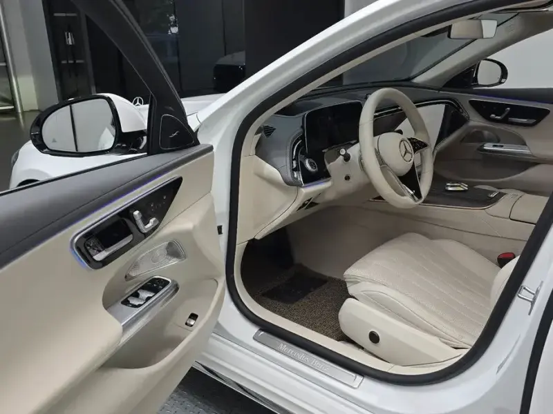 2024 Mercedes-Benz E-Класс с пробегом 11 563 км