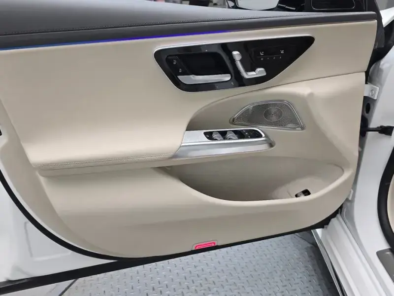 2024 Mercedes-Benz E-Класс с пробегом 11 563 км