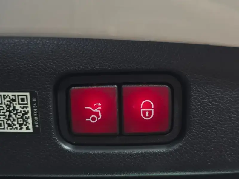 2024 Mercedes-Benz E-Класс с пробегом 11 563 км