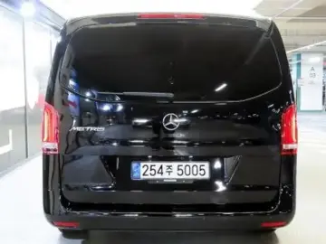 2020 Mercedes-Benz V-Класс с пробегом 32 500 км