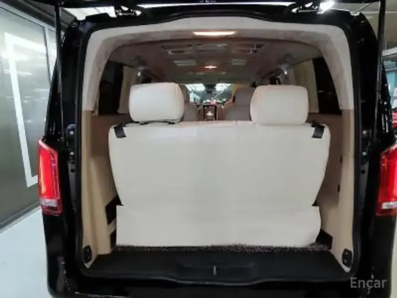 2020 Mercedes-Benz V-Класс с пробегом 32 500 км