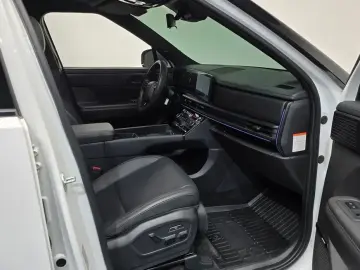 2025 Hyundai Santa Fe с пробегом 31 535 км