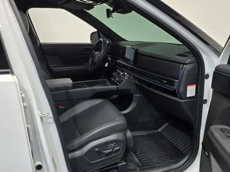 2025 Hyundai Santa Fe с пробегом 31 535 км
