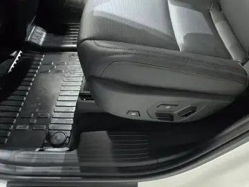 2025 Hyundai Santa Fe с пробегом 31 535 км