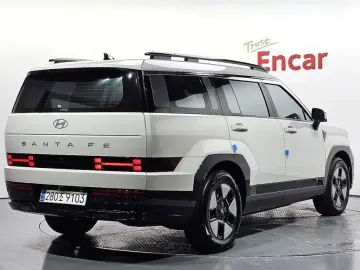 2023 Hyundai Santa Fe с пробегом 83 788 км