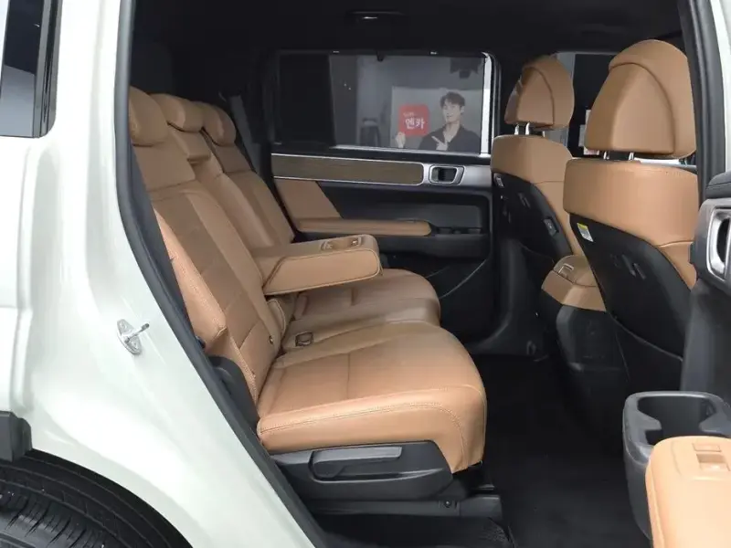 2025 Hyundai Santa Fe с пробегом 22 349 км