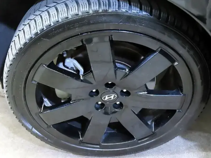 2023 Hyundai Santa Fe с пробегом 35 500 км