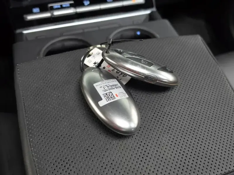 2024 Hyundai Santa Fe с пробегом 18 113 км