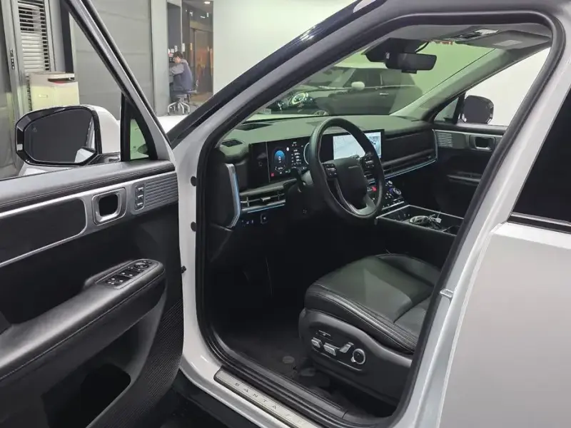 2023 Hyundai Santa Fe с пробегом 36 735 км