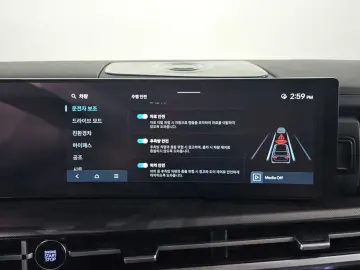 2025 Hyundai Santa Fe с пробегом 10 204 км