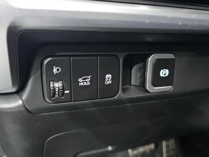 2025 Hyundai Santa Fe с пробегом 10 204 км