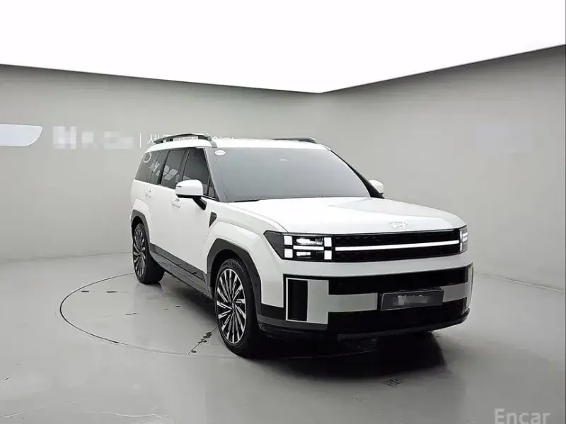 2023 Hyundai Santa Fe с пробегом 25 824 км