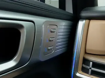 2023 Hyundai Santa Fe с пробегом 25 824 км